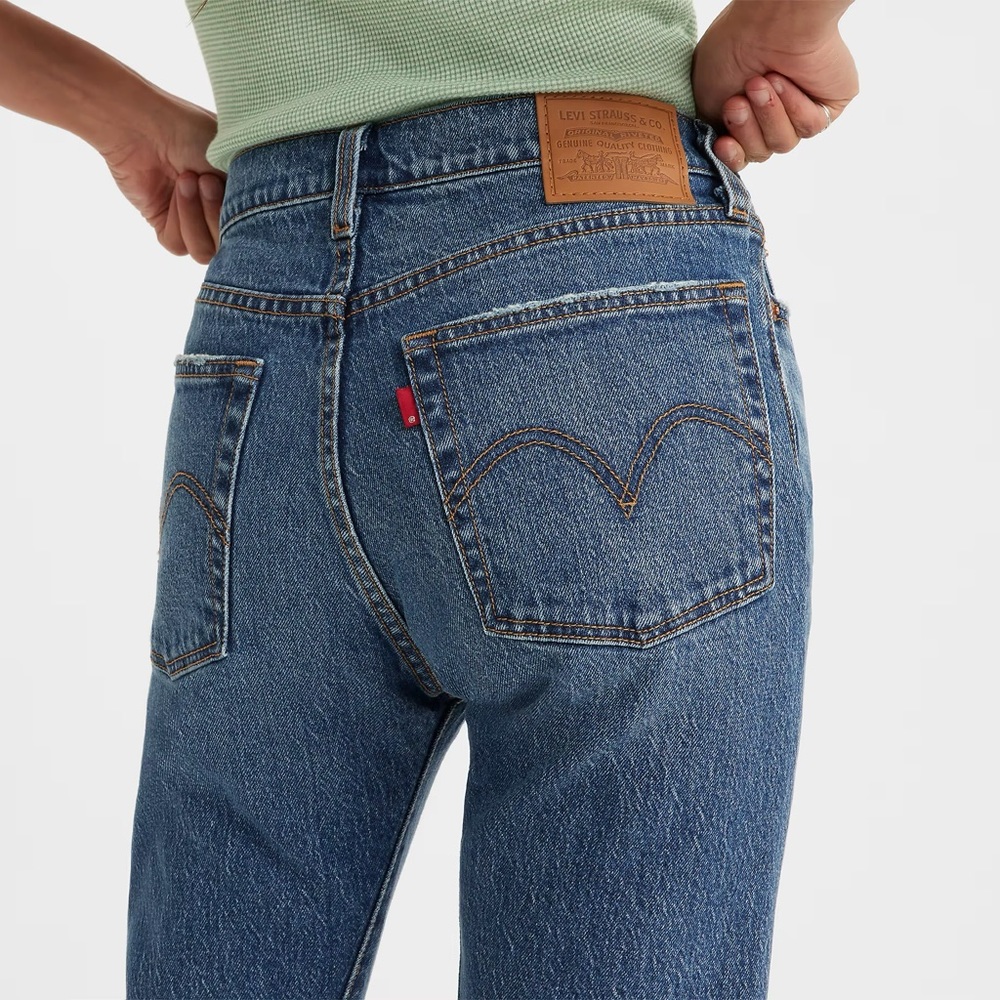 Levi wedgie jeans in dark wash